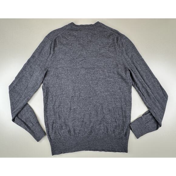 Banana Republic Mens 100% Extra Fine Merino Wool V Neck Sweater L Gray Preppy - Picture 10 of 11